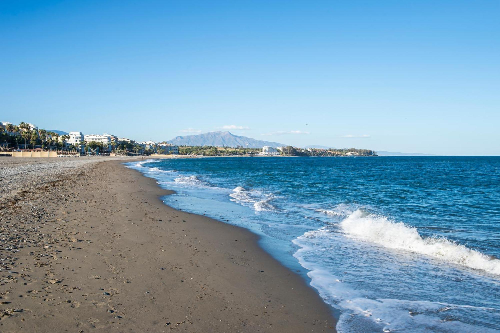 Los Aticos Estepona Eksteriør billede